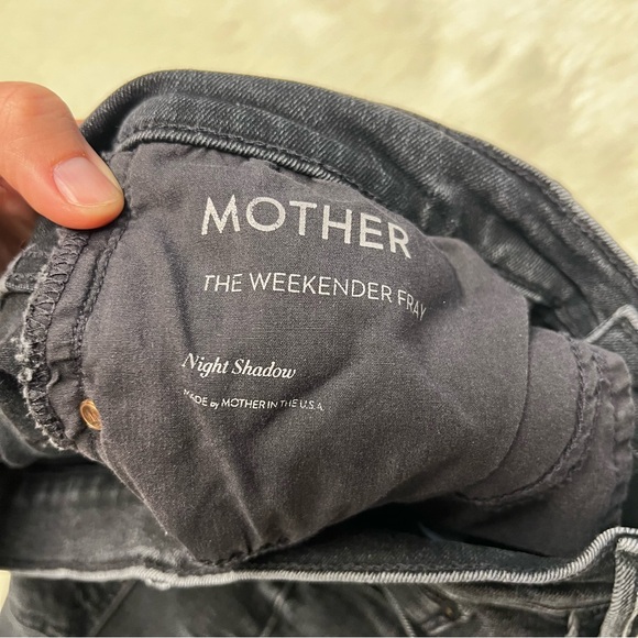 Mother “The Weekender Fray” in night shadow wash women’s size 30 - Picture 6 of 8